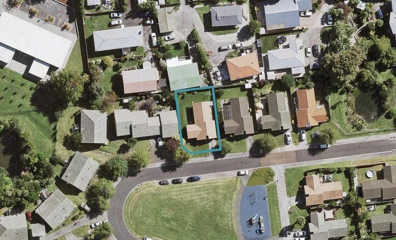 39 Blueridge Close, Sunnyvale, Auckland - Carousel 1