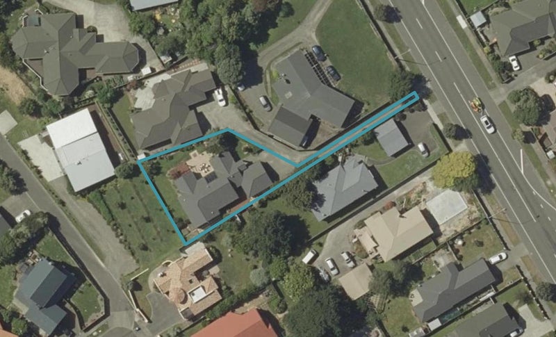 74 Summerhill Drive, Fitzherbert, Palmerston North - Carousel 1