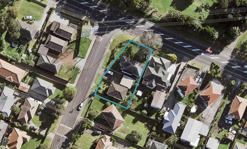 2 Glass Road, Mount Roskill, Auckland - Carousel 1