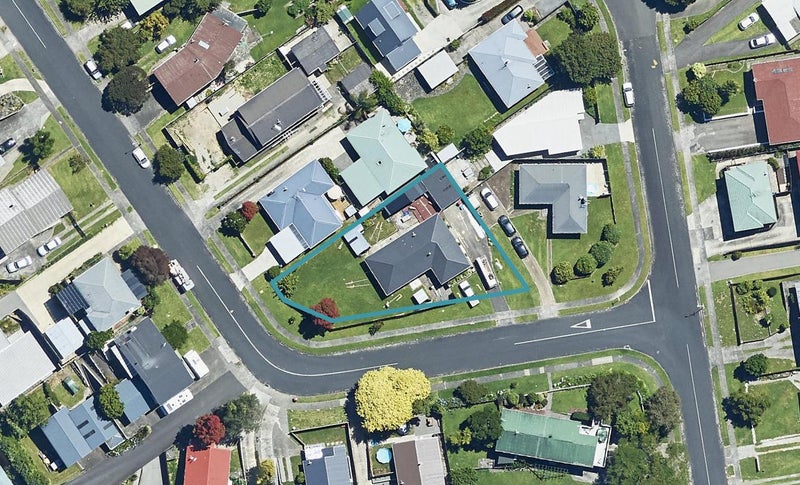 5 The Drive, Brookfield, Tauranga - Carousel 1
