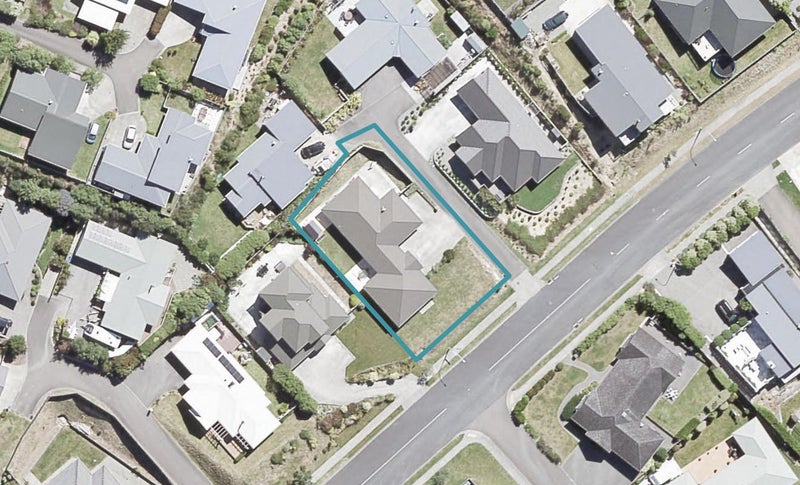 12 Riverstone Drive, Riverstone Terraces, Upper Hutt - Carousel 1
