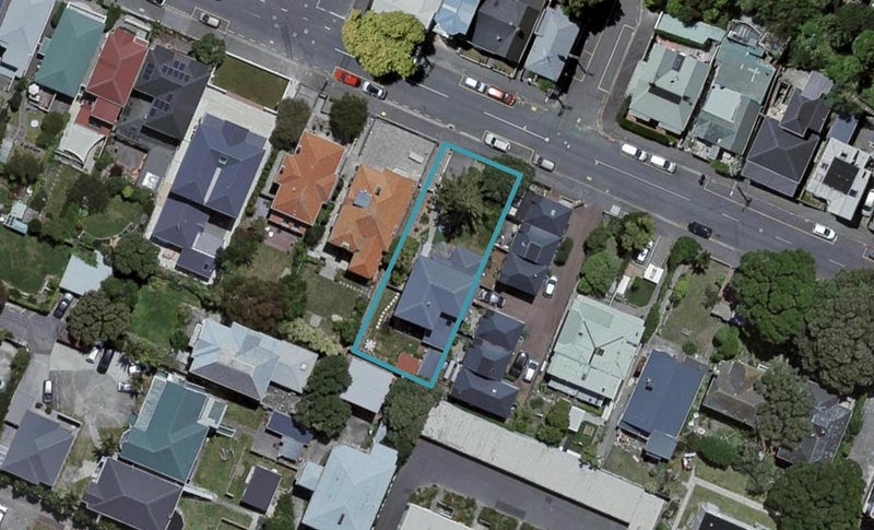 68 Majoribanks Street, Mount Victoria, Wellington - Carousel 1