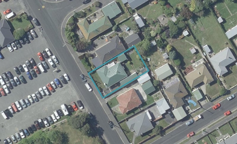 23 Isadore Road, Saint Clair, Dunedin - Carousel 1