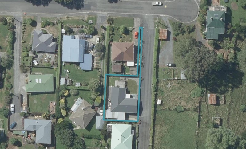 10A Tomkins Street, Green Island, Dunedin - Carousel 1