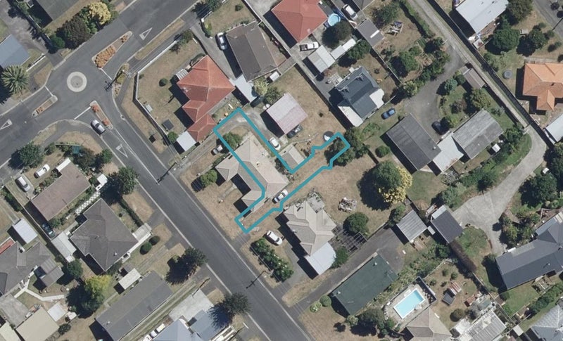 2/16 Steele Road, Forest Lake, Hamilton - Carousel 1