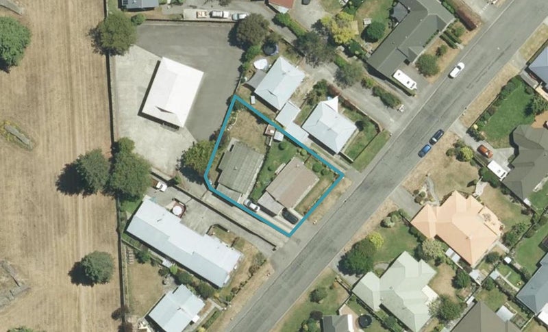 1/38 Burleigh Road, Redwoodtown, Blenheim - Carousel 1