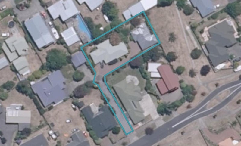 2/32 Stanley Street, Wharewaka, Taupō - Carousel 1