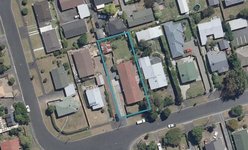 14 Howden Road, Fairfield, Hamilton - Carousel 1