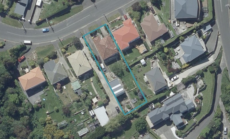 17 Aberdeen Road, Saint Clair, Dunedin - Carousel 1
