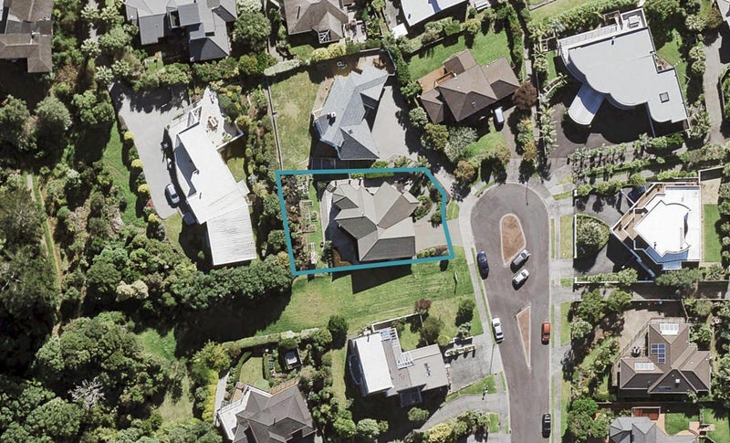 28 Marco Polo Avenue, Lynfield, Auckland - Carousel 1