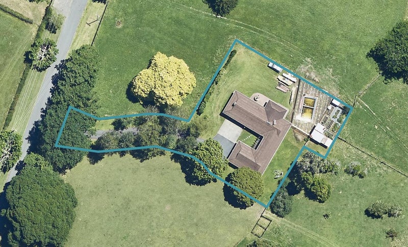 134 Clarke Road, Te Puna, Tauranga - Carousel 1