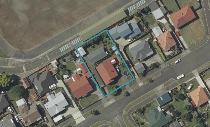 39A Frederick Street, Terrace End, Palmerston North - Carousel 1