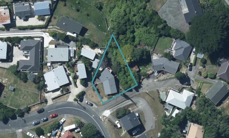 1 Marua Place, Ranui, Porirua - Carousel 1