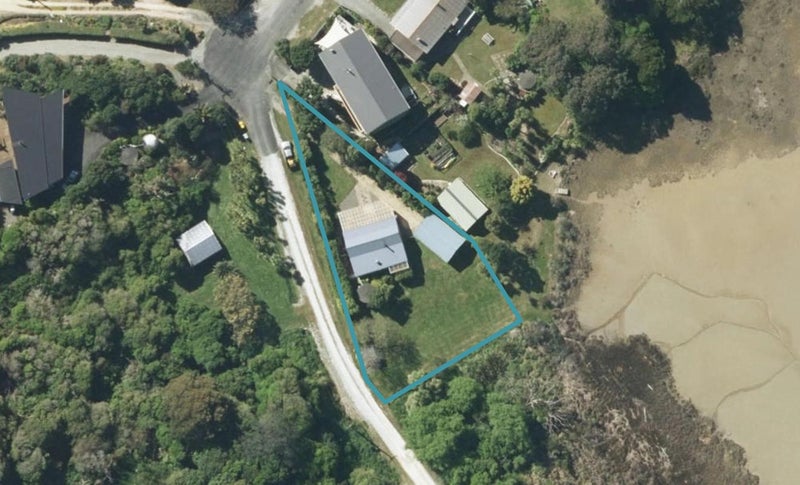 37 Peninsula Road, Tata Beach, Tākaka - Carousel 1