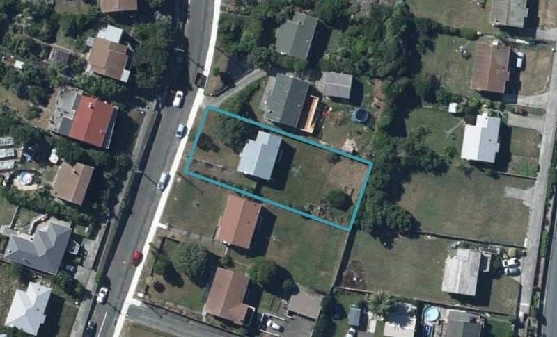 19 Piko Street, Titahi Bay, Porirua - Carousel 1