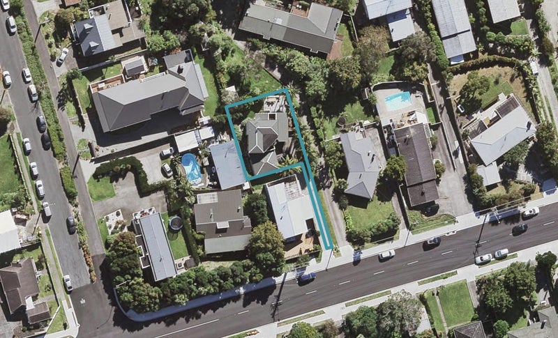14A Pupuke Road, Hillcrest, Auckland - Carousel 1