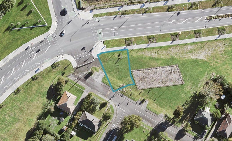 4/2 Te Rito Road, Hobsonville, Auckland - Carousel 1
