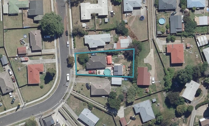 28 Eliot Street, Enderley, Hamilton - Carousel 1