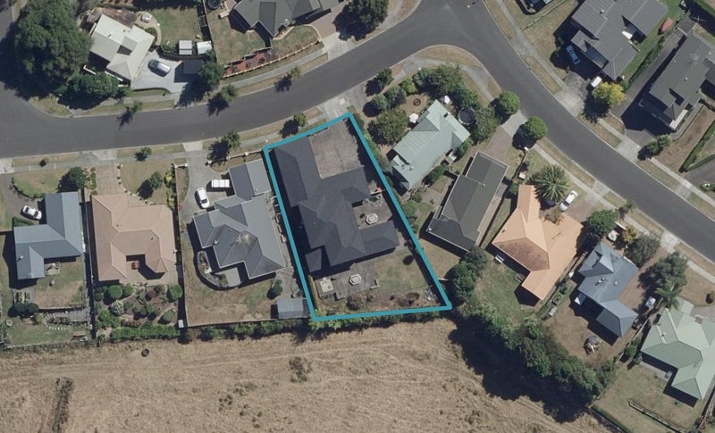 3 Friesian Place, Grandview Heights, Hamilton - Carousel 1