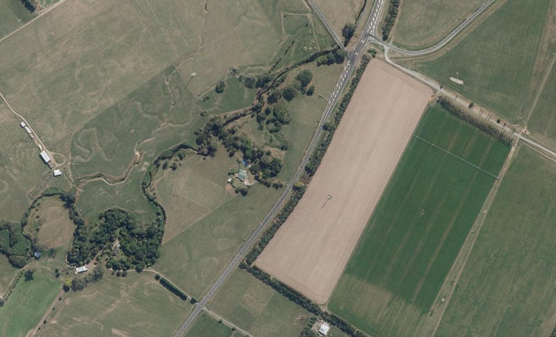 635 State Highway 1, Greatford, Marton - Carousel 1