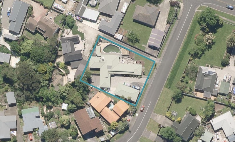4 Burtts Road, Durie Hill, Whanganui - Carousel 1