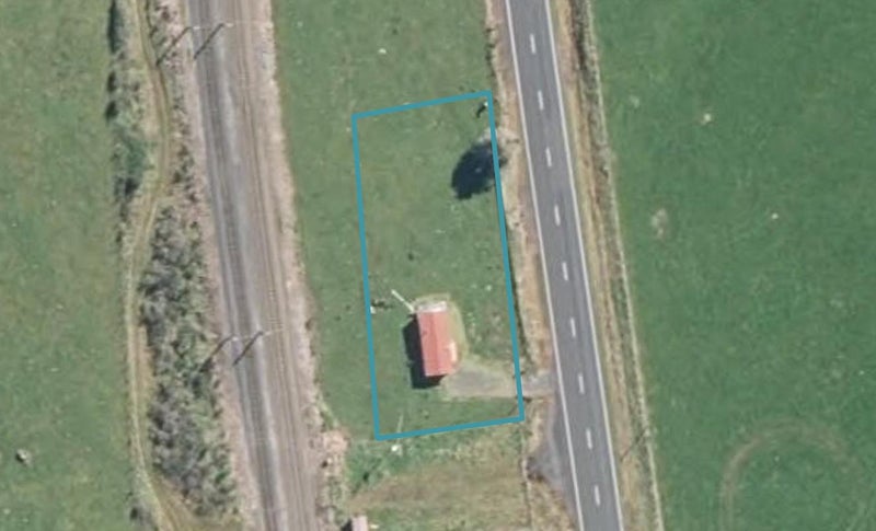2246 State Highway 4, Owhango - Carousel 1