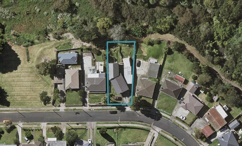23 Antrim Crescent, Otara, Auckland - Carousel 1