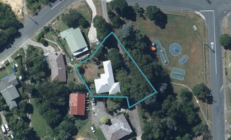 40 Arawhata Street, Ranui, Porirua - Carousel 1