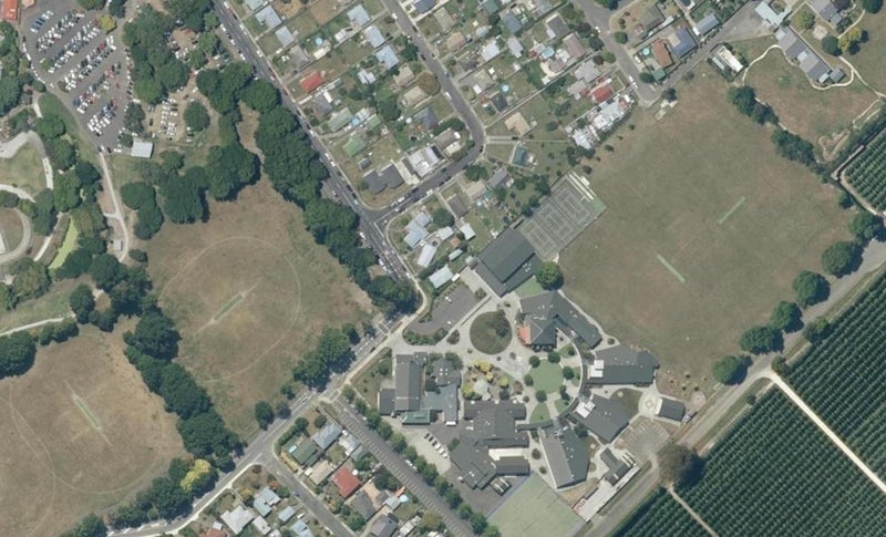 1034 Grove Road, Mayfair, Hastings - Carousel 1