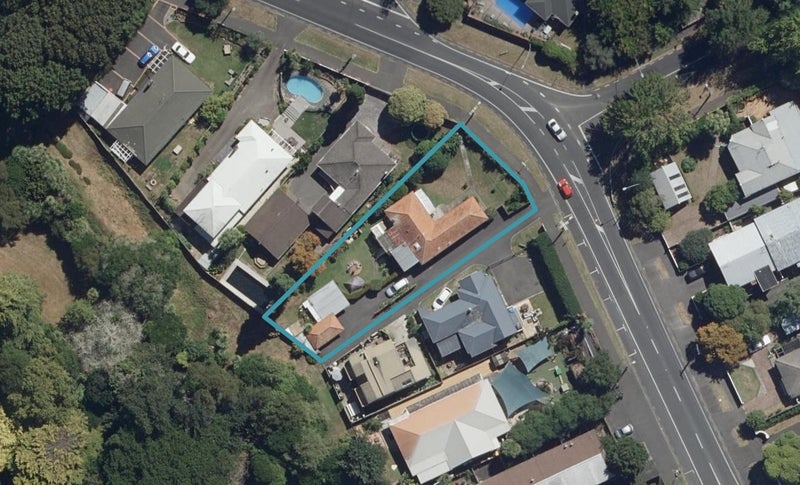 317 River Road, Claudelands, Hamilton - Carousel 1