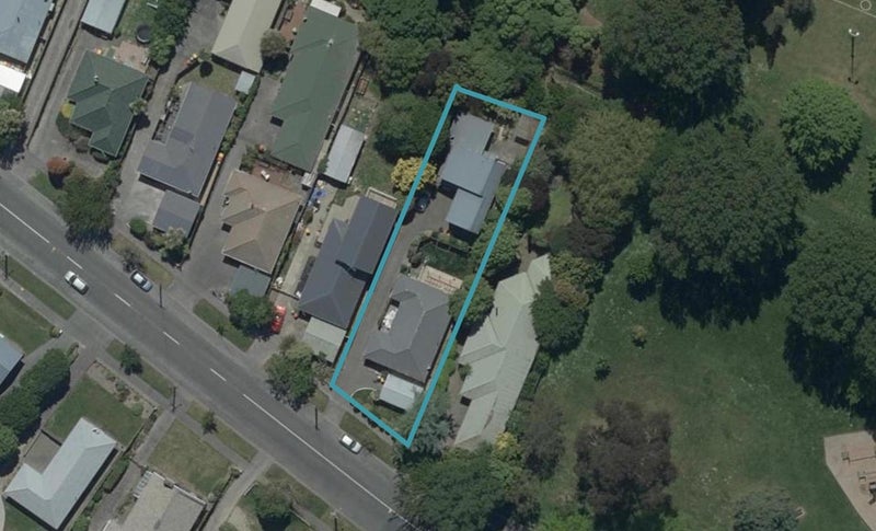 2/14 Woodbury Street, Avonhead, Christchurch - Carousel 1