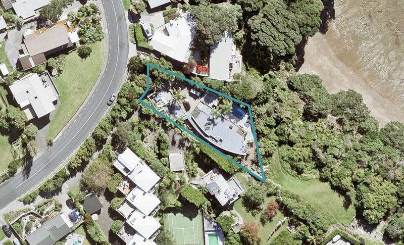 9 Swann Beach Road, Stanmore Bay, Whangaparaoa - Carousel 1