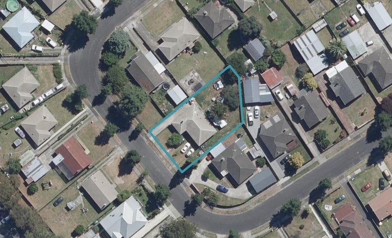 16 Croall Crescent, St Andrews, Hamilton - Carousel 1