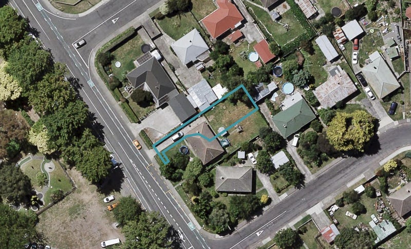 1002 Grove Road, Mayfair, Hastings - Carousel 1