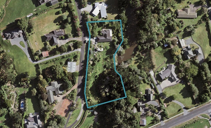 5 Everlea Place, Alfriston, Auckland - Carousel 1