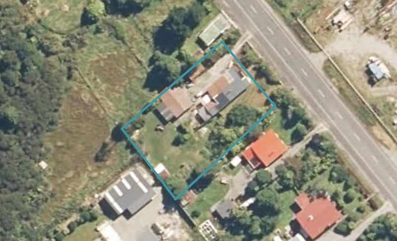2 Seddon Street, Kumara, Greymouth - Carousel 1