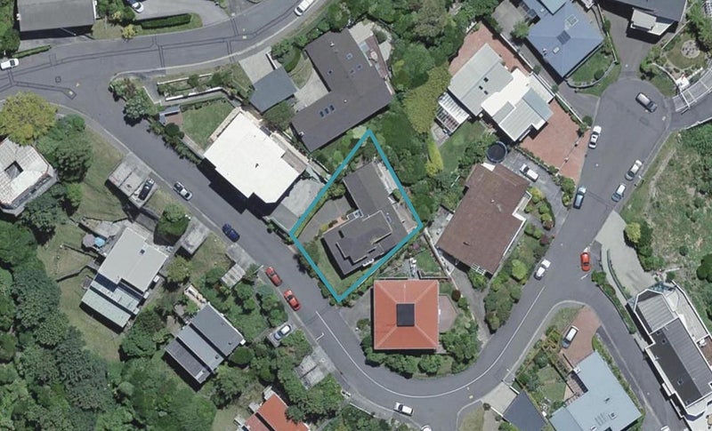 3 Mataroa Avenue, Northland, Wellington - Carousel 1