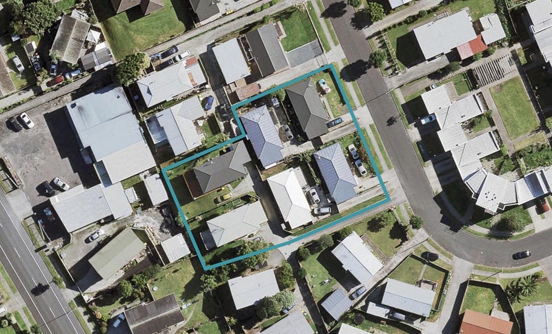 1/39 Templeton Place, Clendon Park, Auckland - Carousel 1
