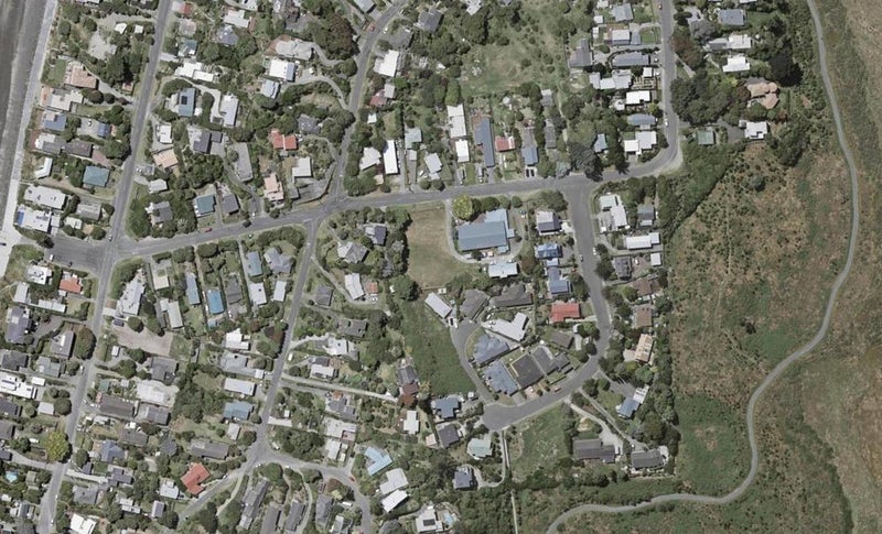 22B Jeep Road, Raumati South, Paraparaumu - Carousel 1