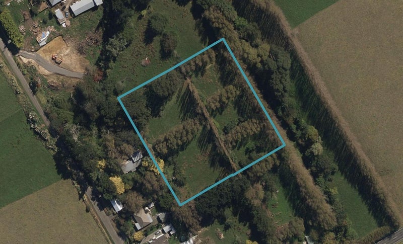 24 Currins Road, Linton, Palmerston North - Carousel 1