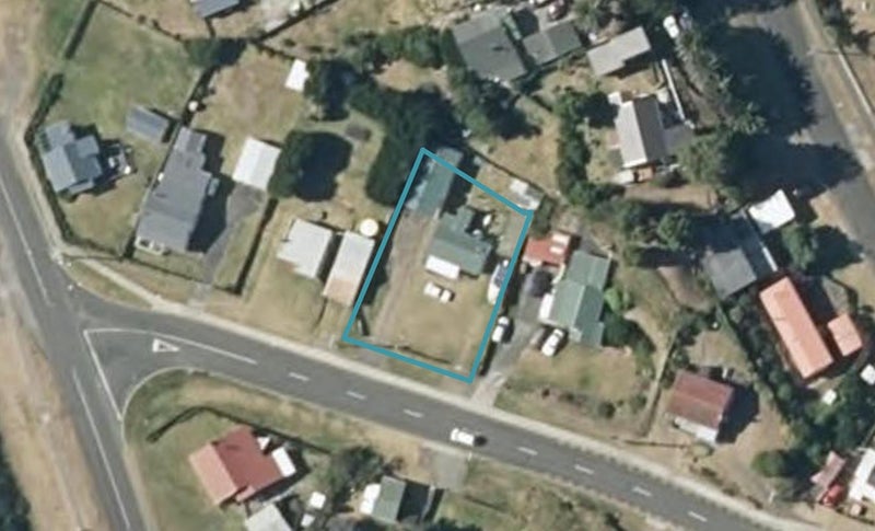 55 Pratt Avenue, Foxton Beach, Foxton - Carousel 1