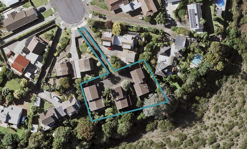40C Curacao Place, Half Moon Bay, Auckland - Carousel 1