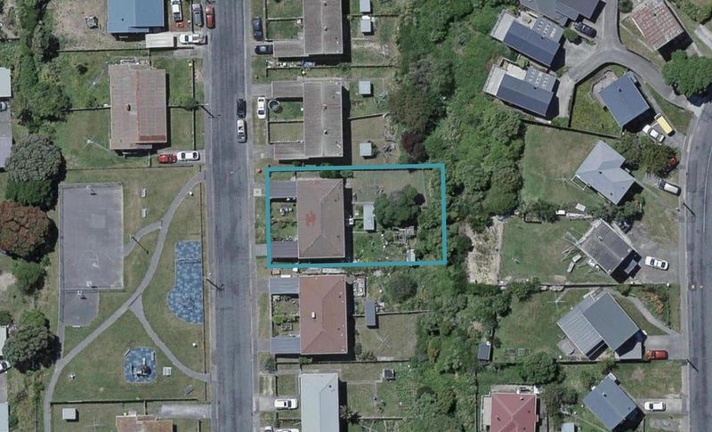 19 Taiaroa Street, Strathmore Park, Wellington - Carousel 1