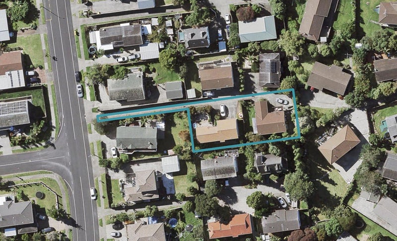 1/144 Bradbury Road, Botany Downs, Auckland - Carousel 1