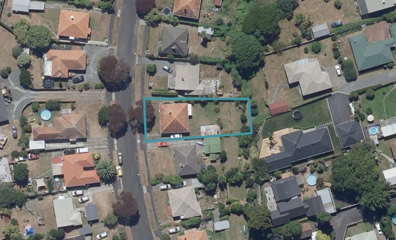 26 Galway Avenue, Hamilton East, Hamilton - Carousel 1