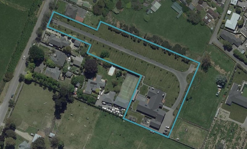 25 Hawthornden Road, Avonhead, Christchurch - Carousel 1