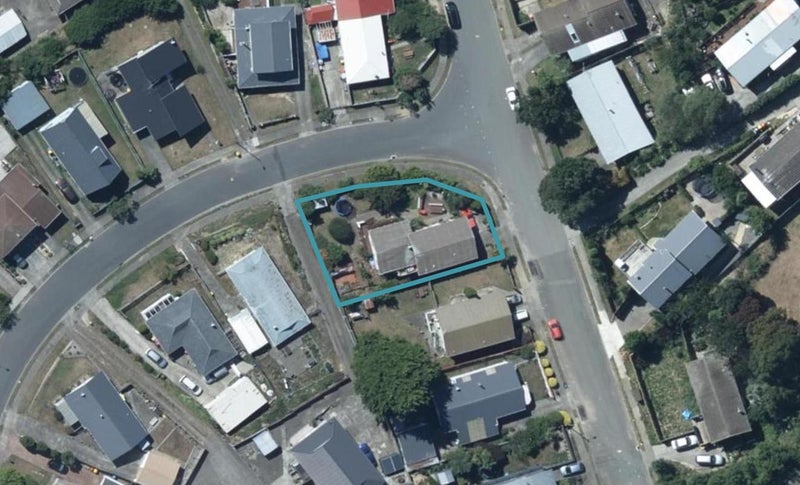 9 Apple Terrace, Ranui, Porirua - Carousel 1