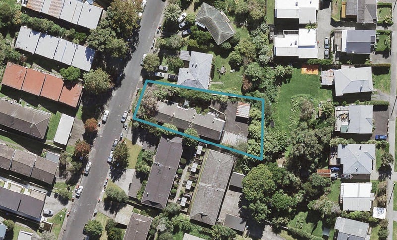 4/27 Don Croot Street, Western Springs, Auckland - Carousel 1