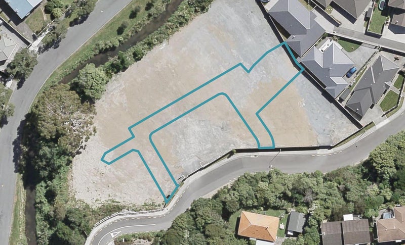 31 Glen Evans Crescent, Fairfield, Lower Hutt - Carousel 1