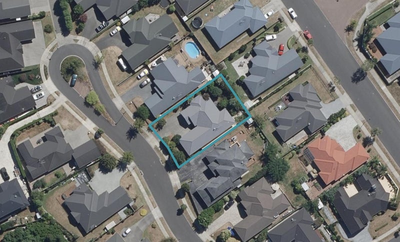10 Oldfield Court, Huntington, Hamilton - Carousel 1
